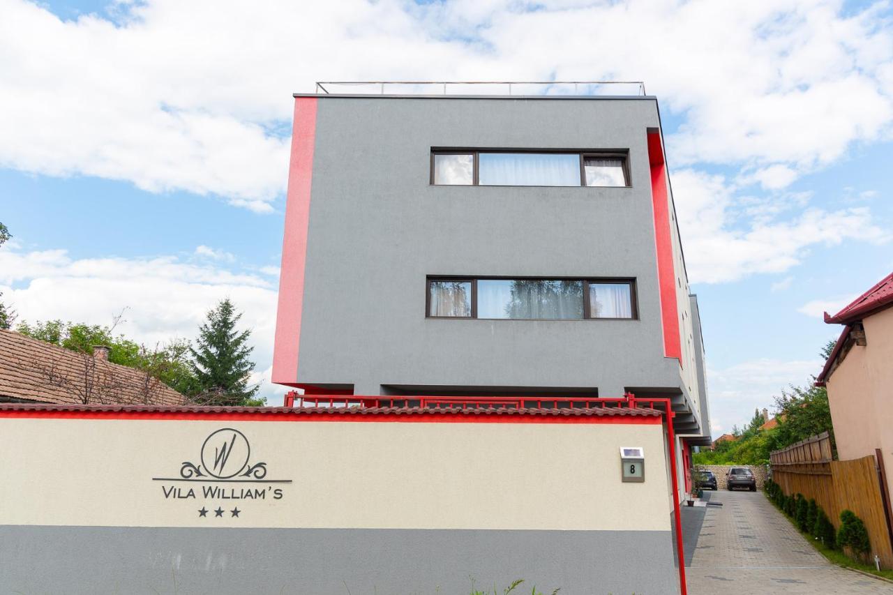 Vila William'S Hotel Brasov Ngoại thất bức ảnh